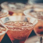 Hold årets fest med cocktails catering!